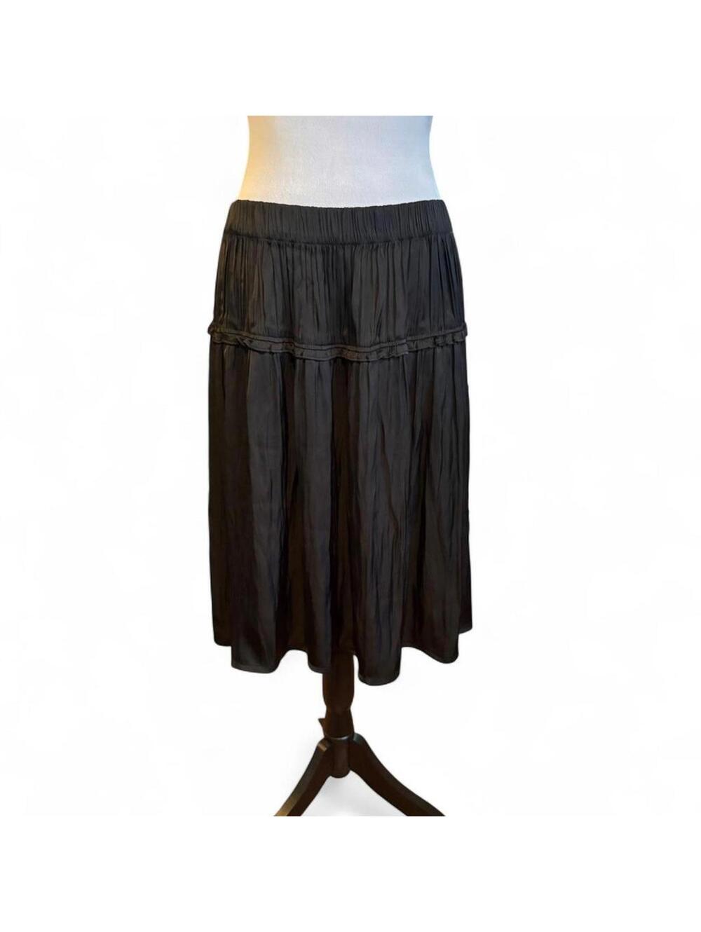 Rachel Zoe black satiny midi skirt with elastic waistband Size Medium